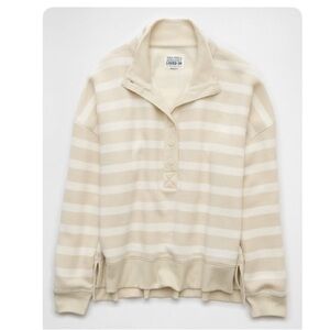 American Eagle Outfitters Pullover Sweatshirt in Cream Striped Texture Collar